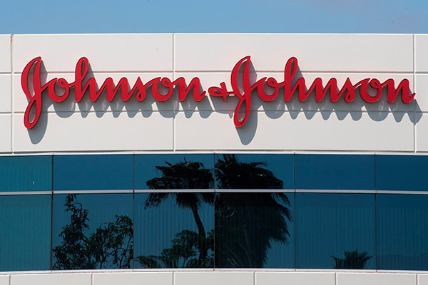 Johnson & Johnson suspende exportación de productos de cuidado personal a Rusia