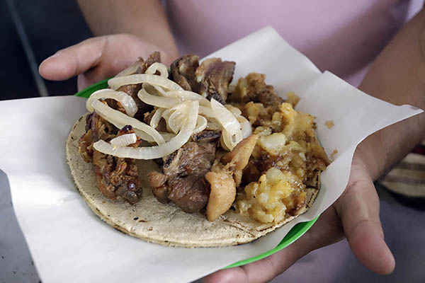 A los tacos en su día…