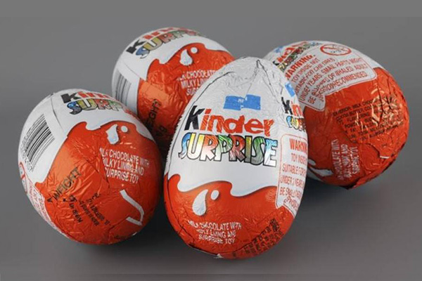 Europa retira del mercado huevos Kinder Sorpresa por brote de salmonela