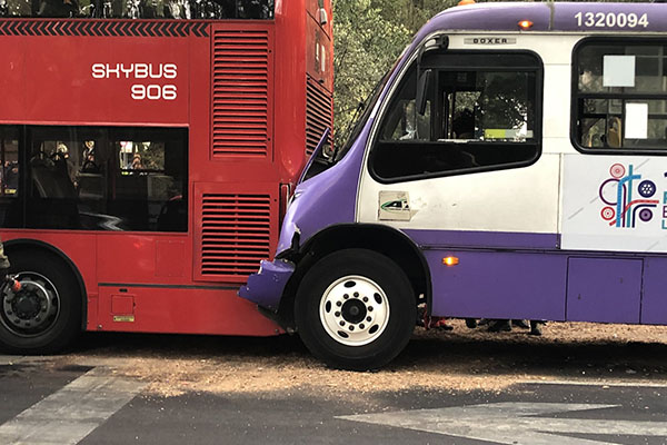 41 heridos deja choque entre autobús y unidad de Metrobús en CDMX