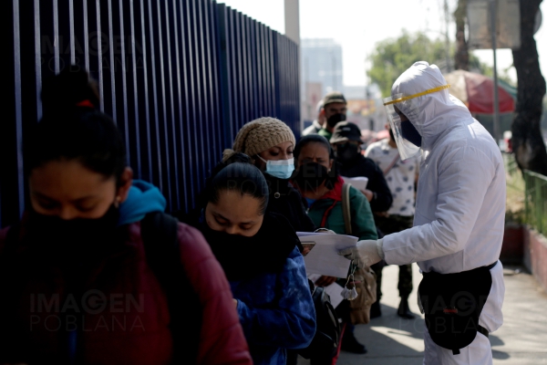 México rebasa los 5.7 millones de contagios de COVID-19