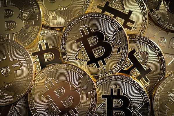 A este luchador de la UFC le pagarán íntegramente en bitcoines