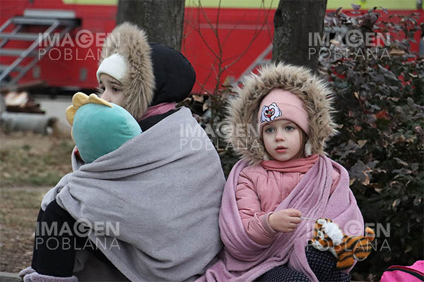 Mitad de niños ucranianos que permanecen en sus casas corre riesgo de escasez de comida