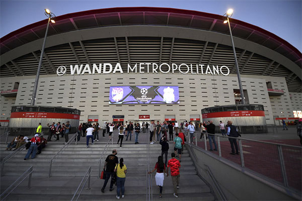 UEFA castiga al Atlético de Madrid por saludo nazi de sus aficionados