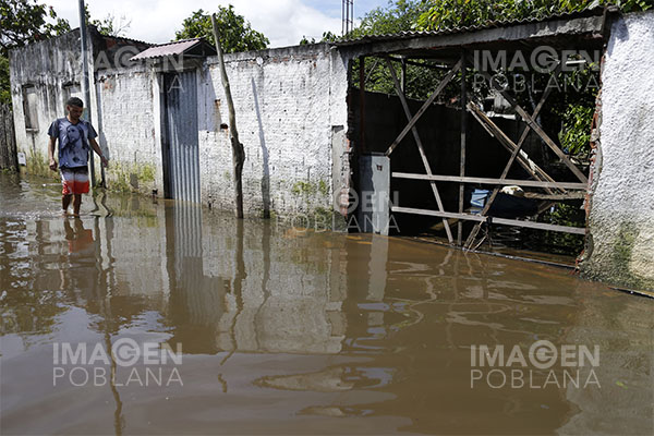 Sube a 45 cifra de muertos por inundaciones en Sudáfrica
