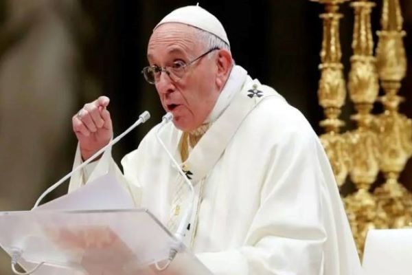 Papa Francisco insta a la paz mundial en su mensaje pascual