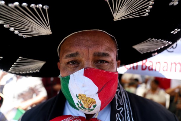 Defunciones por covid-19 bajan a un promedio de 4 diarias en México
