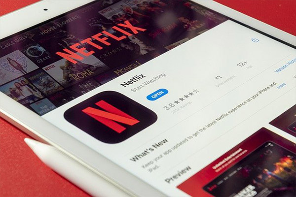 Netflix pierde clientes por primera vez en 10 años; culpan a quien comparte contraseña