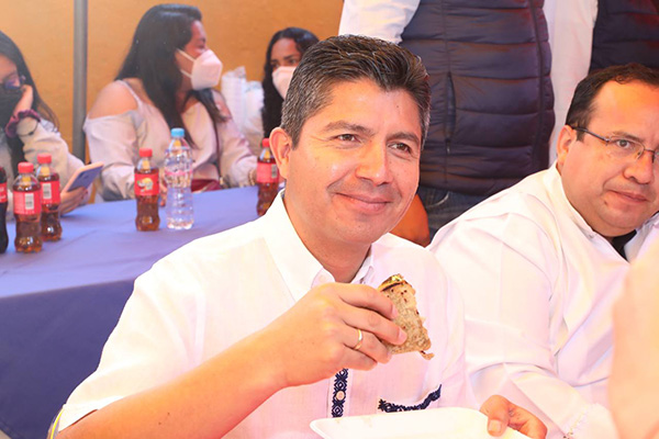 Puebla capital celebra el Festival de la Gordita en La Resurrección
