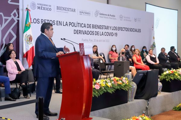 Combate a la desigualdad y pobreza, centro de actividad gubernamental: Barbosa