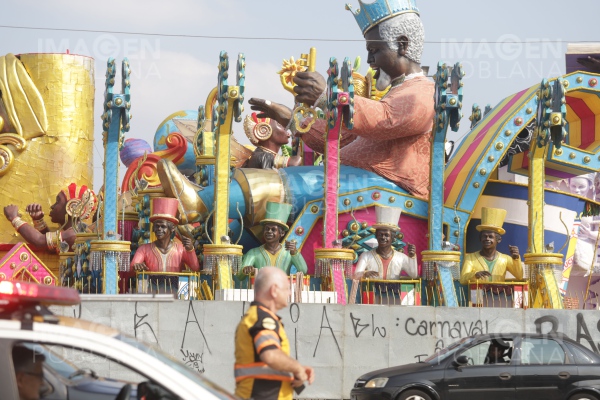 Sambódromo de Río de Janeiro vuelve a recibir desfiles de carnaval