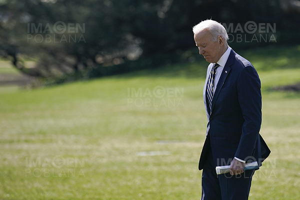 Ucranianos que intenten entrar a EU deben hacerlo vía Europa y no desde México: Biden