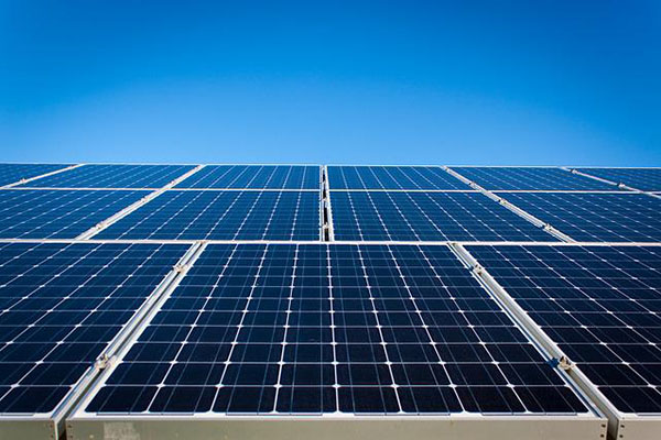 Tecnología rusa podría reducir costos para producir paneles solares