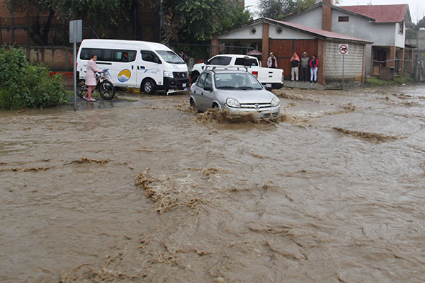 Poblanos, principales responsables de inundaciones