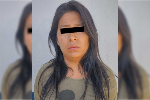 Elementos de la SSC detienen a mujer en posesión de un vehículo robado