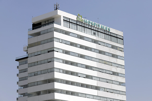 Anuncian vacunación gratuita COVID-19 en Hospital MAC Puebla