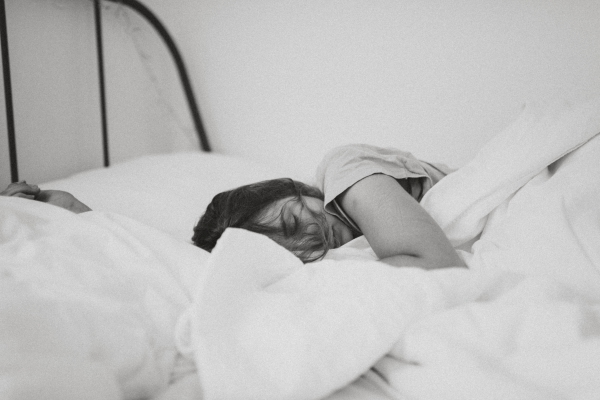 Científicos aseguran que dormir ocho horas no es lo ideal
