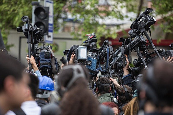 Periodismo ha salido muy debilitado de la pandemia de covid-19: presidente de Unesco