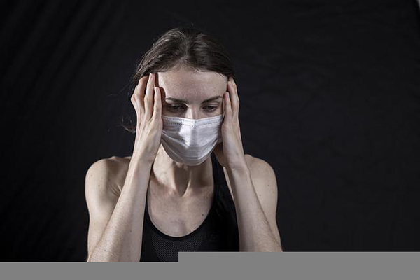 Pandemia y conflicto afectan salud mental de millones: OMS