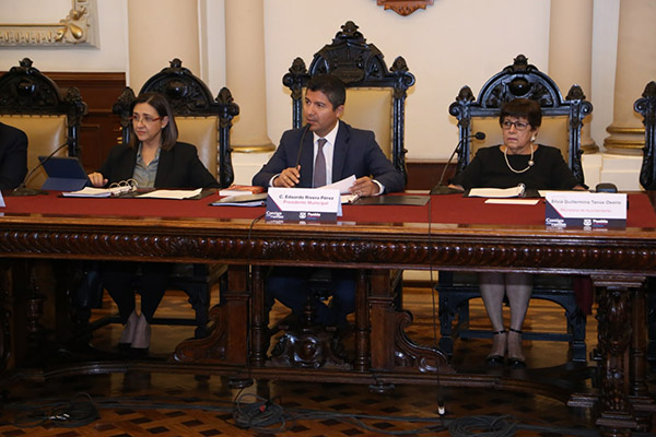 Enajena Cabildo de Puebla 5,602 vehículos en calidad de chatarra