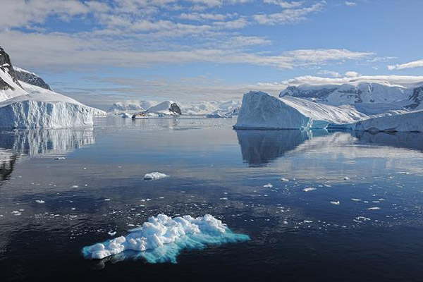 Histórico: descubren una enorme cantidad de agua bajo el hielo de la Antártida