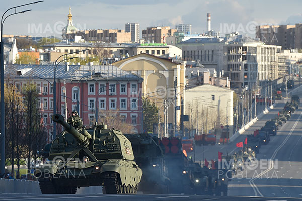 Estadounidenses en Rusia deben evitar celebraciones por Día de la Victoria, advierte EU