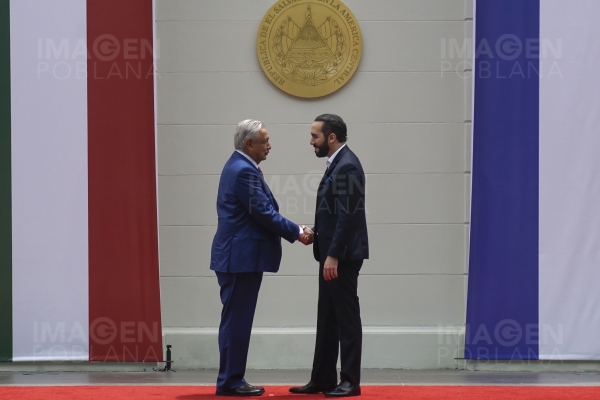 Presidentes de México y El Salvador piden a EU asumir su responsabilidad ante migración