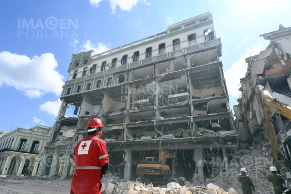 Muertes por explosión en el Saratoga suben a 32; hay 19 desaparecidos