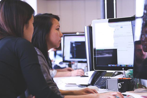 Trabajadoras en España podrían recibir licencia menstrual