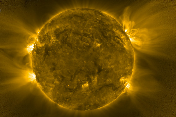 Captan impresionantes imágenes del Sol desde la órbita de Mercurio