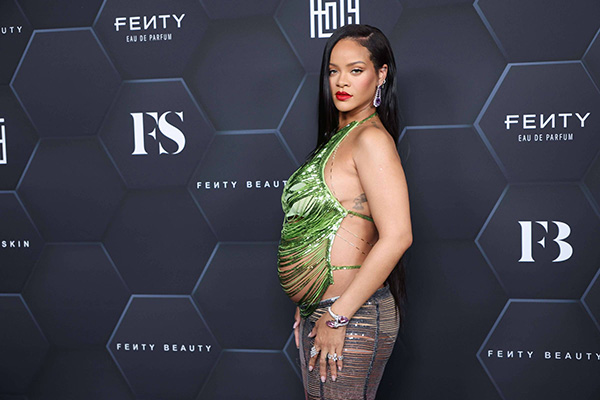 Rihanna se convirtió en madre por primera vez