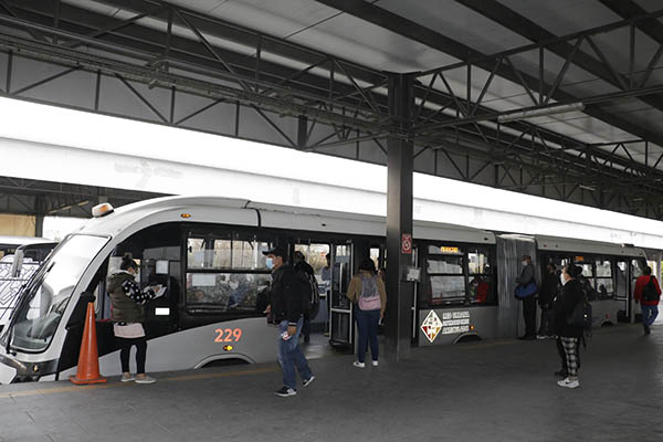 Transporte público en Puebla, ¿quién sí y quién no tiene descuento?