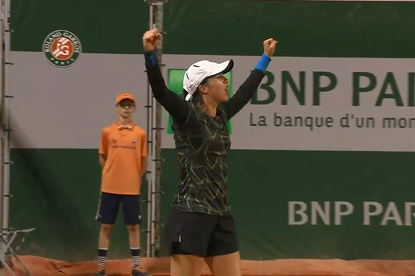 La mexicana Fernanda Contreras hace historia y avanza a la segunda ronda en Roland Garros