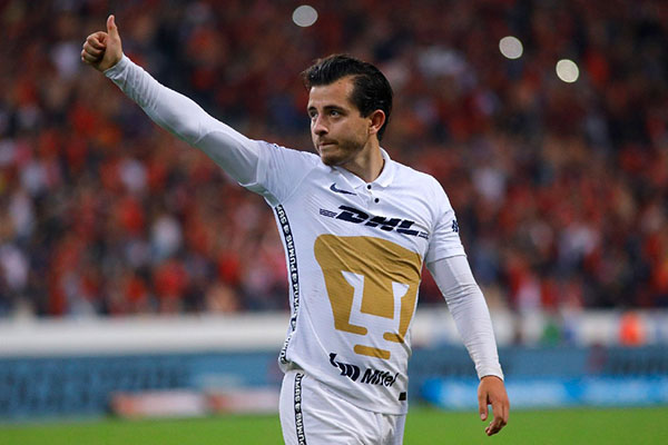 Aficionados de Pumas explotan por posible venta de Alan Mozo a Chivas