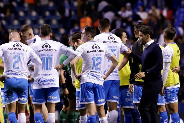 Que el Puebla incumplió la regla y jugó un partido con extranjeros de más