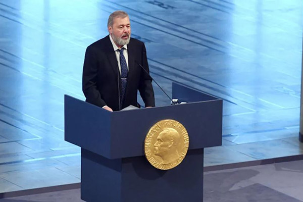Periodista ruso Murátov pone a subasta su medalla del Nobel de la Paz