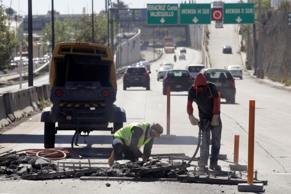 ¿Es más peligroso el concreto hidráulico que el asfalto en temporada de lluvias?