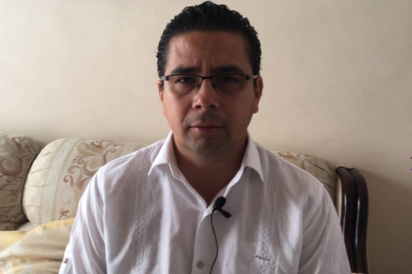 "Lean para quitar la homosexualidad o el feminismo", dice un alcalde morenista
