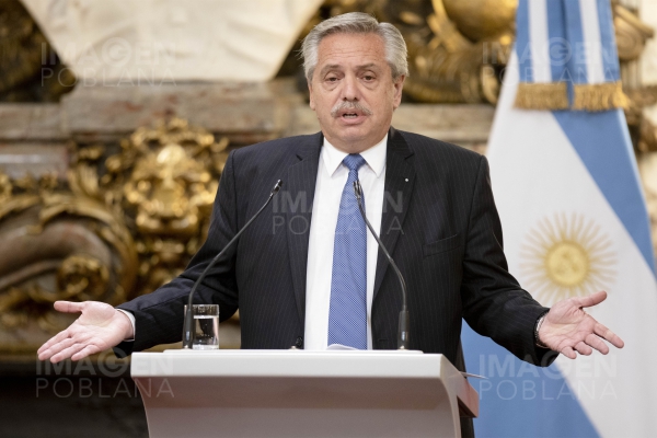 Presidente de Argentina denuncia exclusión de países en la Cumbre de las Américas