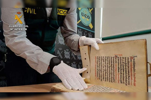 Recuperan en España un códex del siglo XIII desaparecido hace más de 80 años