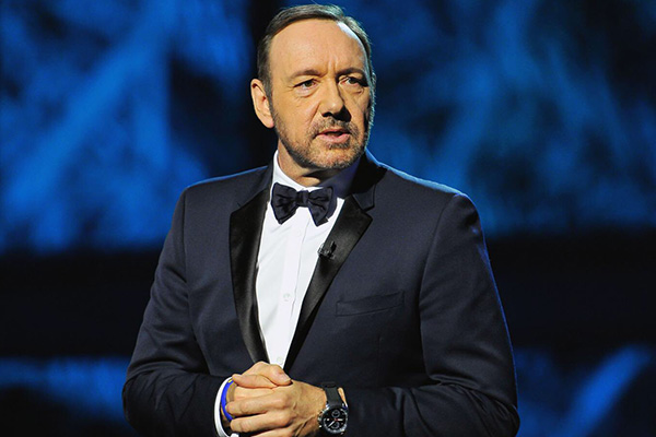 Kevin Spacey queda en libertad tras su primera audiencia en Londres