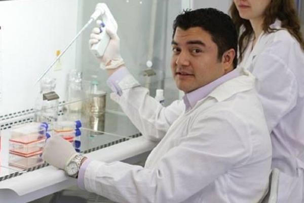 EU condena a cuatro años de cárcel a mexicano acusado de espiar para Rusia