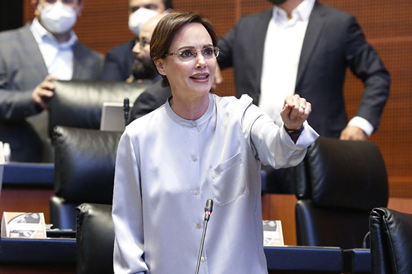 “Mente enferma en cuerpo enfermo”: Lilly Téllez arremete contra legisladora de Morena
