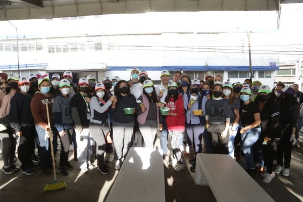 Ayuntamiento y Universidad Mesoamericana se unen por una ciudad de 10