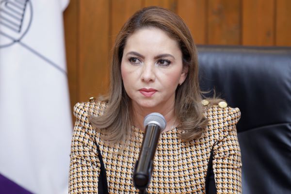 Regidores de San Pedro, en su derecho de denunciar a Paola Angon: Barbosa