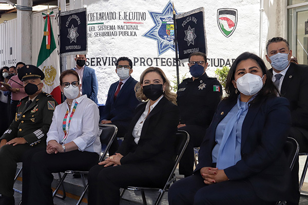 Legisladores improductivos buscan lucirse con obras ajenas