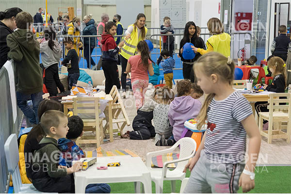 Comisión Europea asignará 2.9 mde para alimentación escolar de niños ucranianos