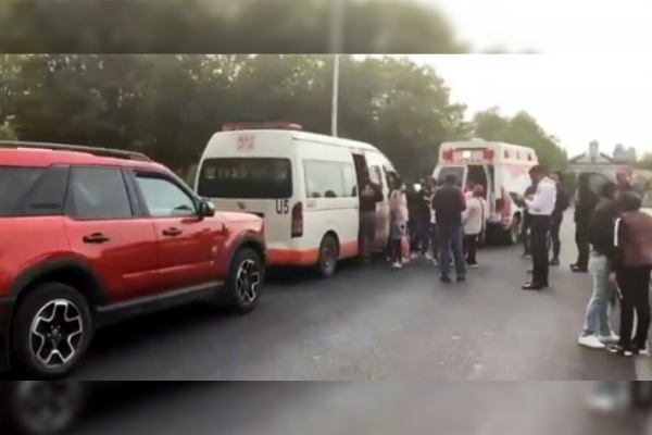 Choque múltiple provoca caos vial y crisis nerviosa entre los afectados