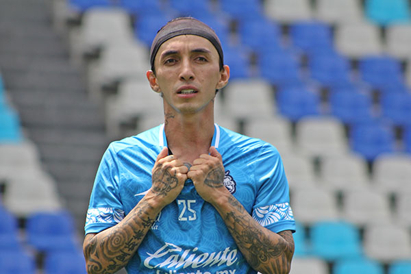 "No depende de mí quedarme en el Puebla": Omar Fernández