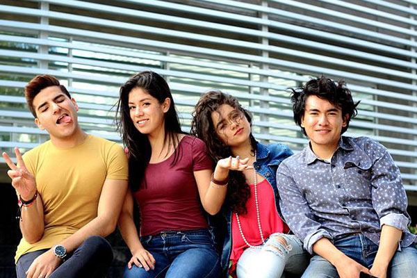 “Generación de Cristal”, jóvenes sensibles ante la dura realidad